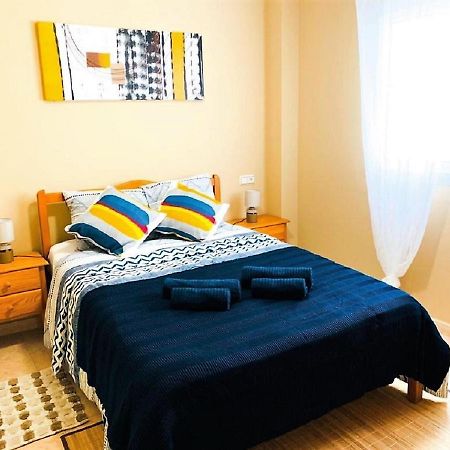 Apartamento Sol Y Mar 300M Al Playa Apartman Torrevieja Kültér fotó